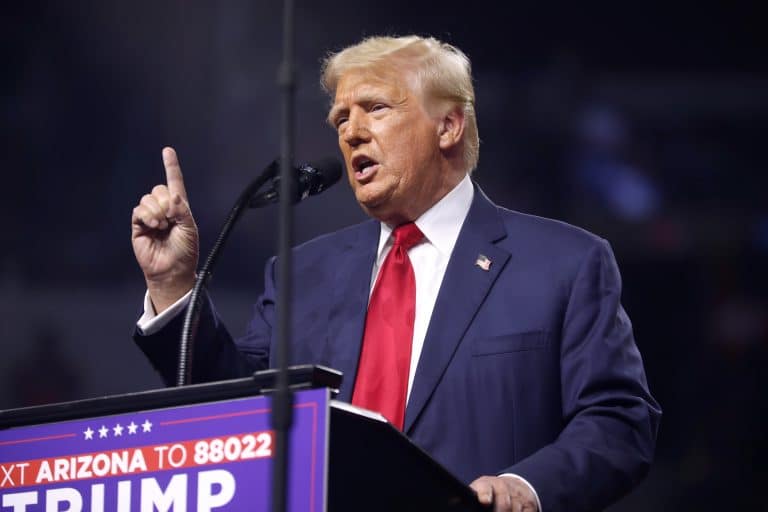 Bericht: Trump telefoniert mit Putin und warnt vor Eskalation des Krieges