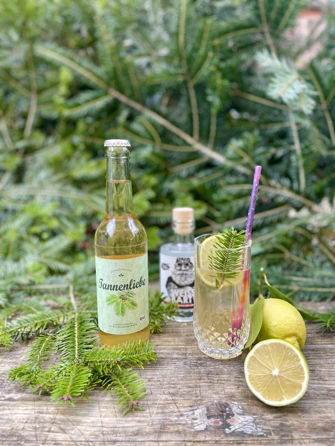 5 Schwarzwälder Cocktails und Aperitifs: Regionale Spezialitäten für besondere Momente 4 Der Gin Tannic ist ein Longdrink aus Gin und aus Tannenliebe.