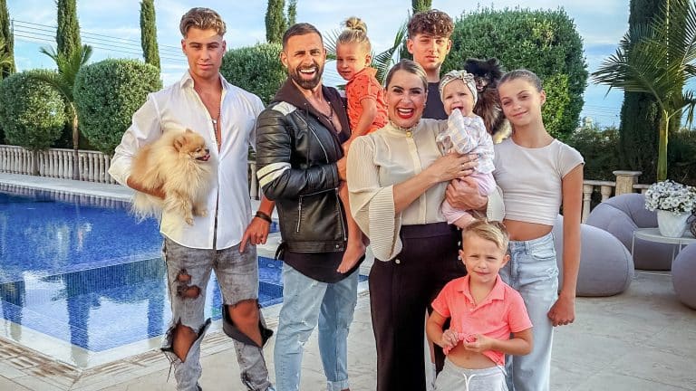 Familie Weiß auf Zypern: Abenteuer, Drama und Alltag mit sechs Kindern