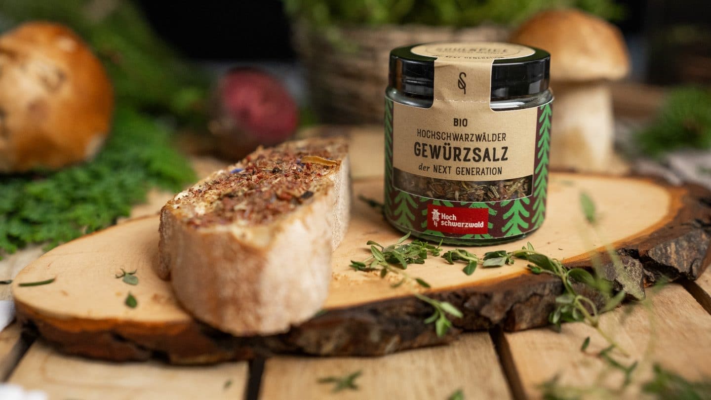 Hochschwarzwälder Gewürzsalz: Ein Hauch von Schwarzwald in jeder Prise