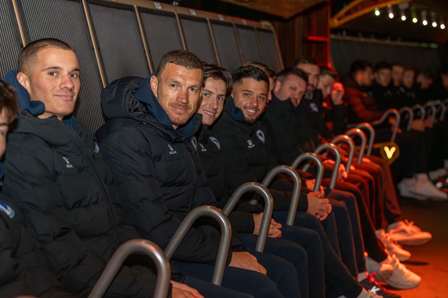 Adrenalinkick statt Training: Bosnische Nationalmannschaft besucht den Europa-Park