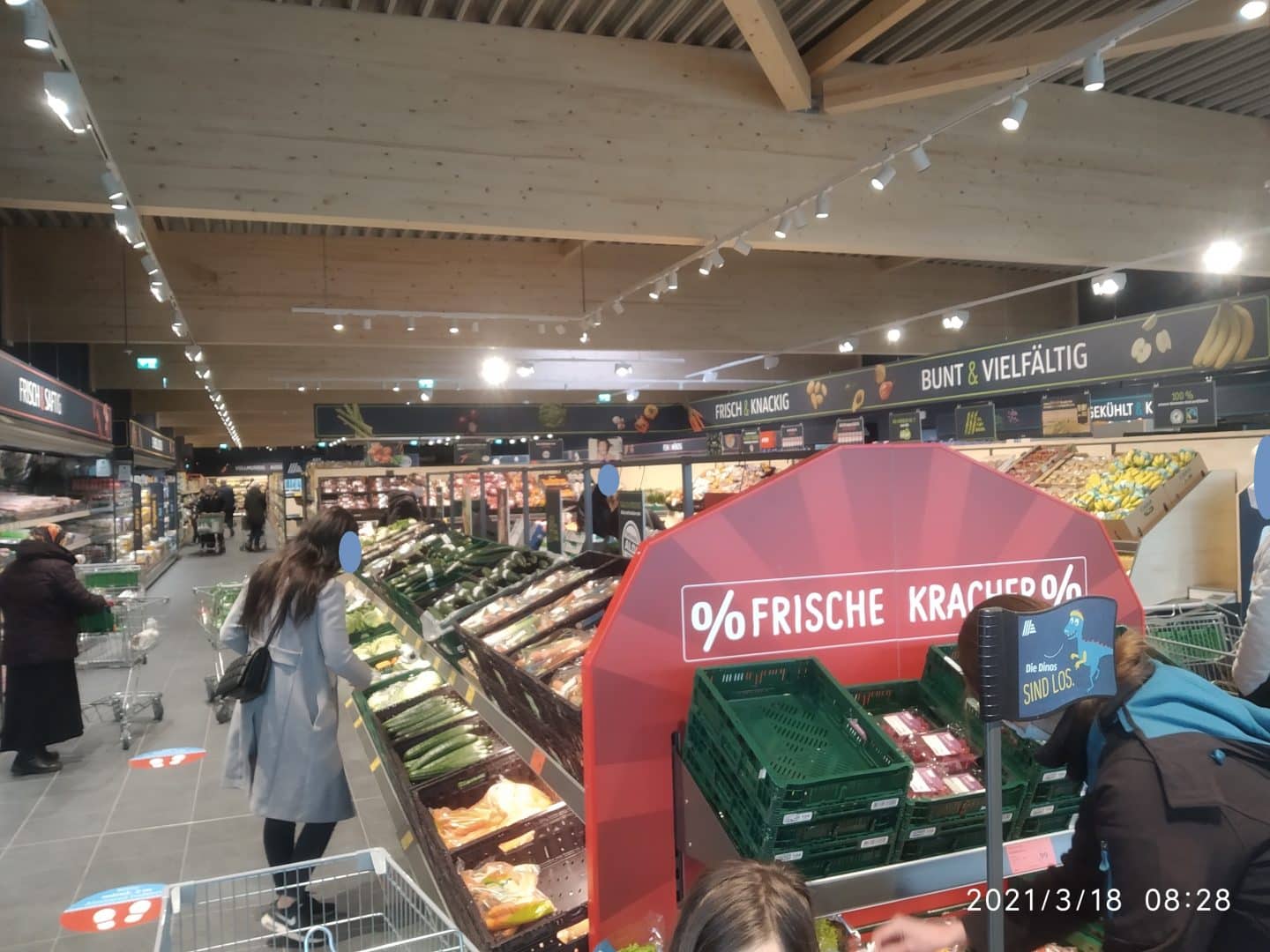 Silvester-Countdown: So lange haben Aldi, Lidl & Co. noch offen!