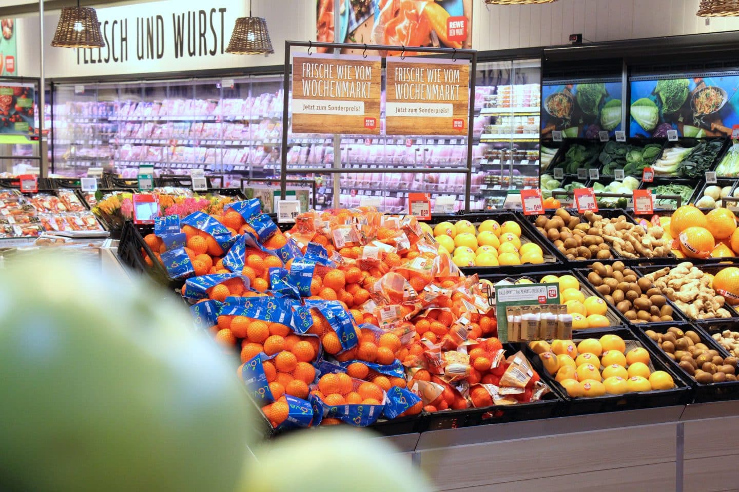 Rückruf: Gefahr im Kühlregal – Metallspäne in Salaten von Rewe, Edeka und Netto