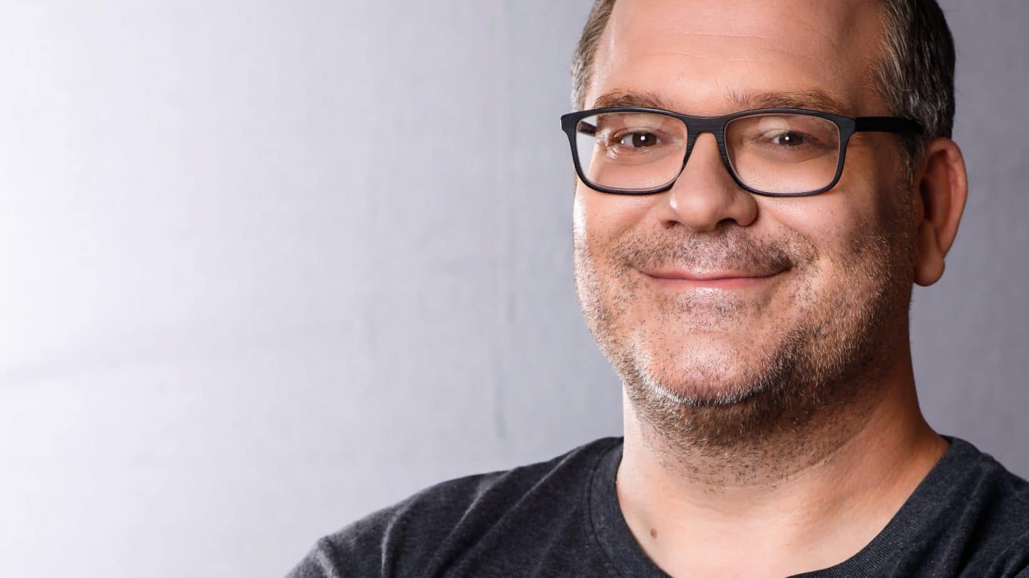 „Stefan und Bully gegen irgendson Schnulli“: Elton moderiert die neue Game-Show