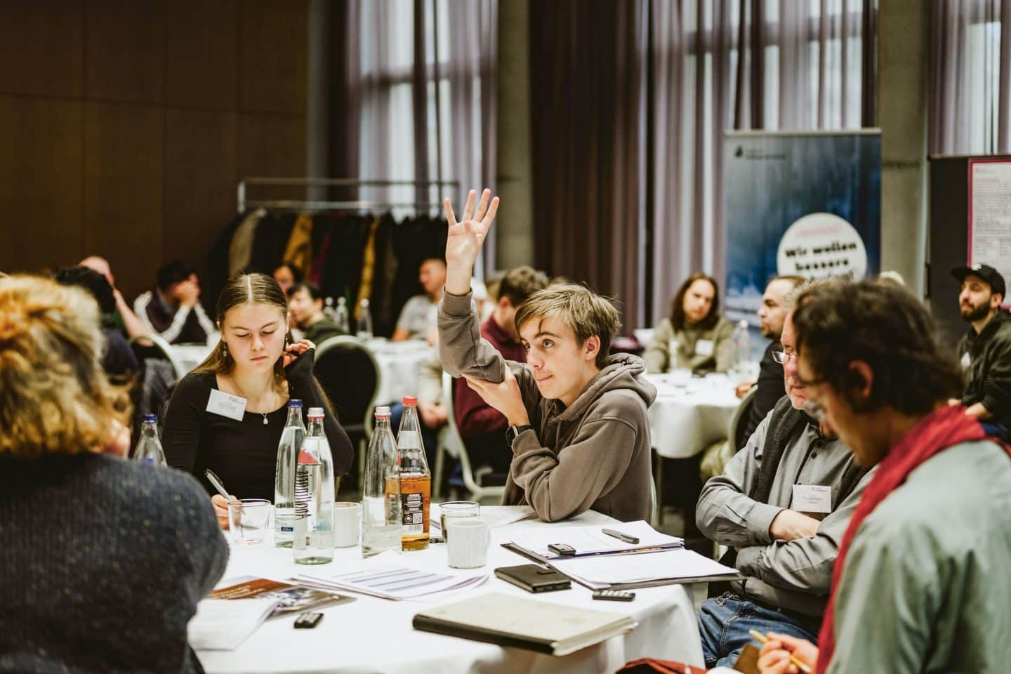 Kita-Pflicht und Noten erst ab Klasse 9 – Bildung ohne Leistungsdruck?