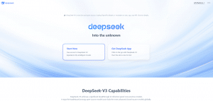 Ein Screenshot der offiziellen DeepSeek-Website mit dem Slogan „Into the unknown“. Die Seite bietet zwei Hauptoptionen: „Start Now“ für den kostenlosen Zugang zum DeepSeek-V3-Modell und „Get DeepSeek App“ für die mobile Nutzung. Im unteren Bereich werden die Fähigkeiten von DeepSeek-V3 hervorgehoben, einschließlich seiner hohen Inferenzgeschwindigkeit und seiner Konkurrenzfähigkeit mit führenden geschlossenen KI-Modellen weltweit