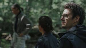 Stefanie Berghoff ist tot. Schweigend nähern sich Barbara Kramer (Nina Kunzendorf, M.) und Thomas Riedle (Tilman Strauß) dem Fundort der Leiche.