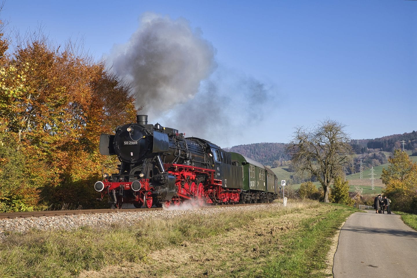 Wandertipp im Südschwarzwald: Der Sauschwänzle-Weg bei Blumberg begeistert mit Natur & Dampflok-Flair