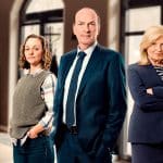 V.l.n.r.: Mathilde Bundschuh als Charlie, Herbert Knaup als Markus Gellert, Sabine Postel als Isa von Brede und Marie Anne Fliegel als Marion von Brede.