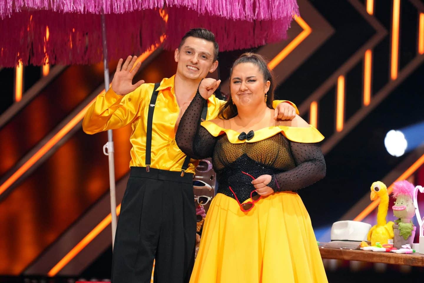 Let’s Dance 2025 - Show 4: Charleston, Tränen und Knossi mit dem Umschlag – Wer musste gehen? 43F8E 2