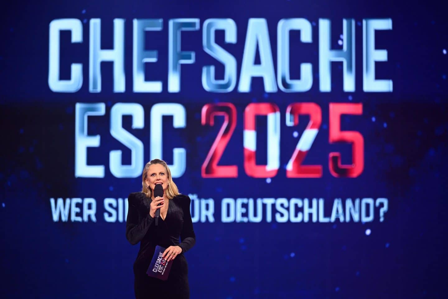 Chefsache ESC 2025“: Heute fällt die Entscheidung – wer holt sich das ESC-Ticket? 4 Barbara Schöneberger
