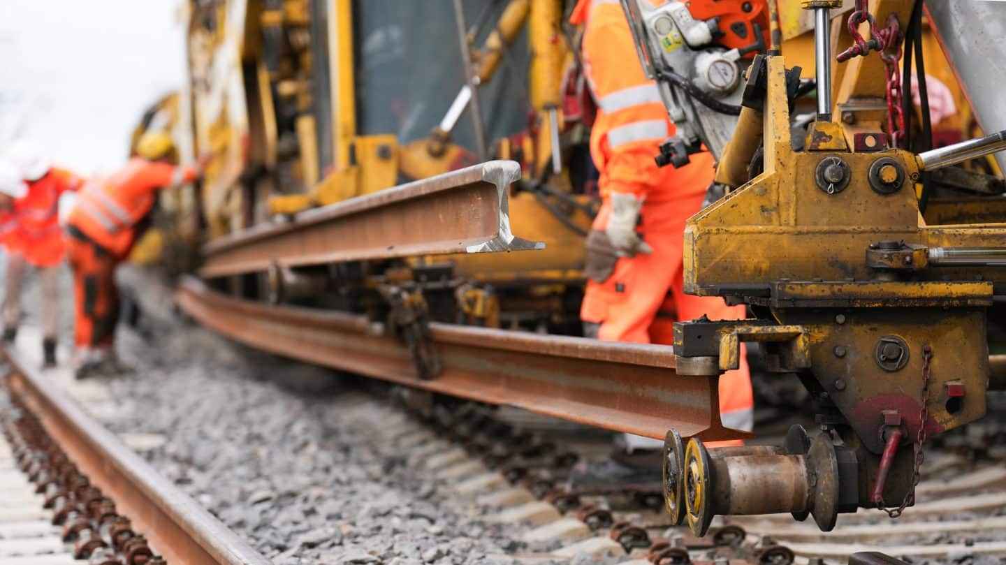 Ostern auf der Rheintalbahn: Großbaustelle bringt Zugausfälle und Umleitungen!