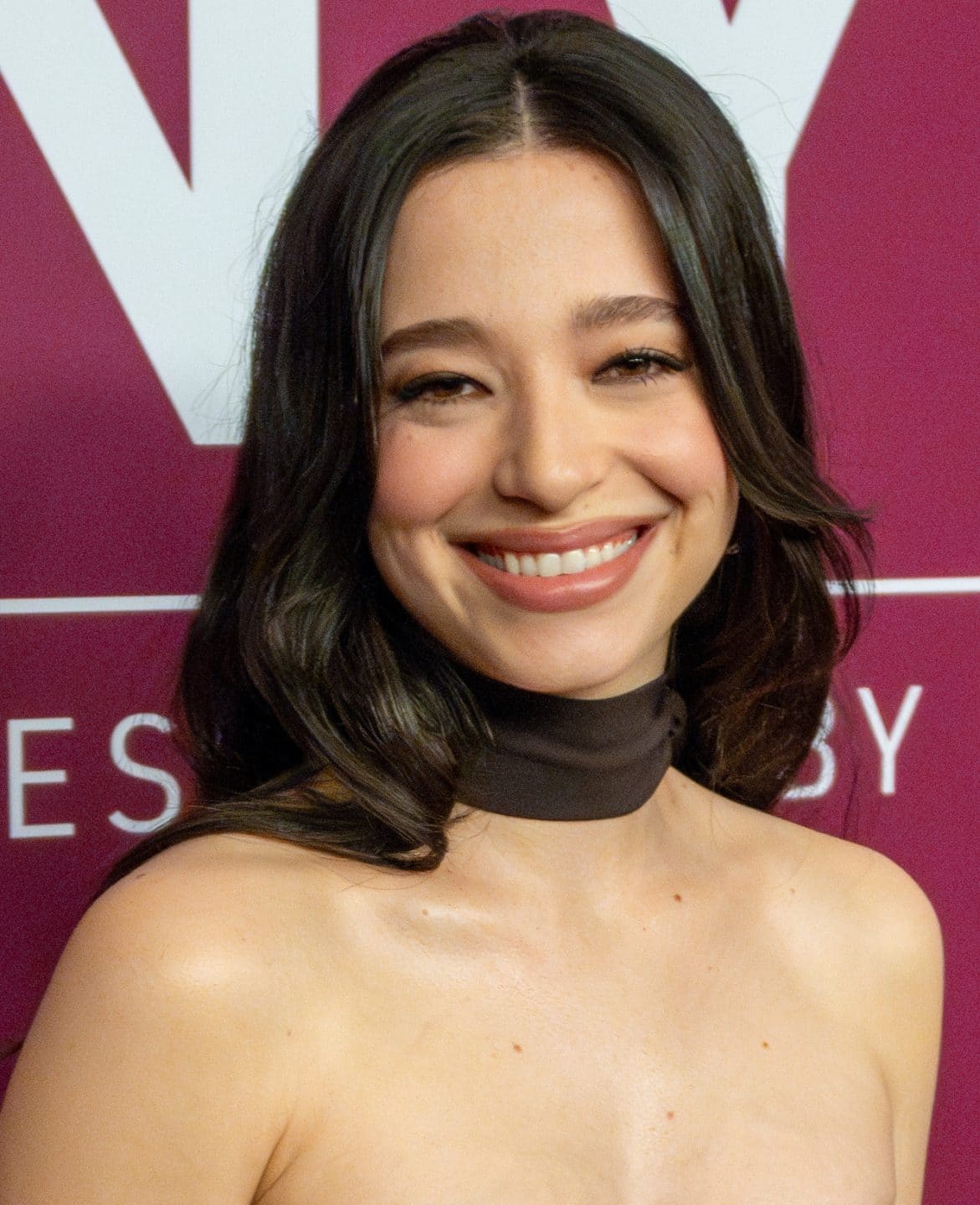 Oscar-Sensation 2025: Demi Moore verliert gegen Newcomerin – „Anora“ dominiert! 1 Oscar-Sensation 2025: Demi Moore verliert gegen Newcomerin – „Anora“ dominiert! Mikey Madison at the 2024 New York Film Festival 2 cropped 3