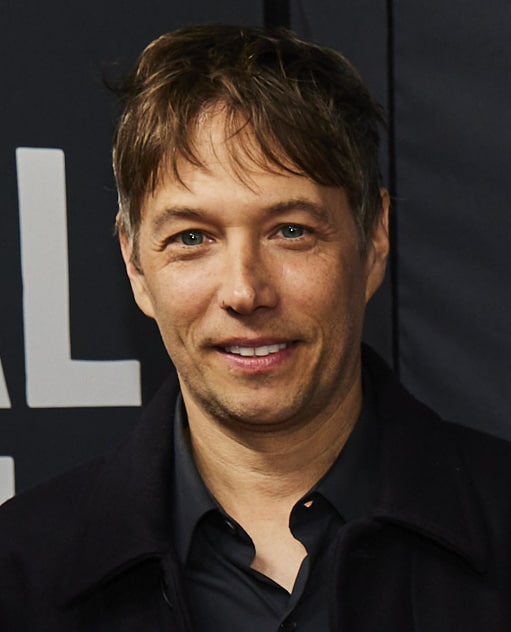 Oscar-Sensation 2025: Demi Moore verliert gegen Newcomerin – „Anora“ dominiert! 2 Oscar-Sensation 2025: Demi Moore verliert gegen Newcomerin – „Anora“ dominiert! Sean Baker at the 2024 Toronto International Film Festival cropped