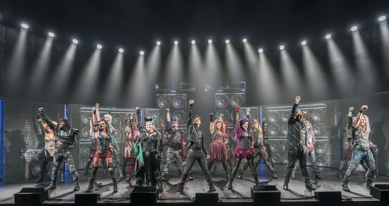 „We Will Rock You“ feiert 2025 großes Comeback in Stuttgart – jetzt Tickets sichern!