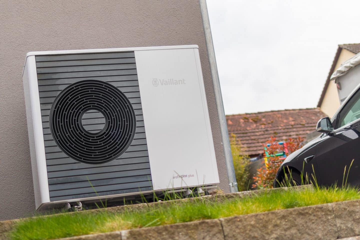 Studie enthüllt: Wärmepumpen in Deutschland fast doppelt so teuer wie in Großbritannien!