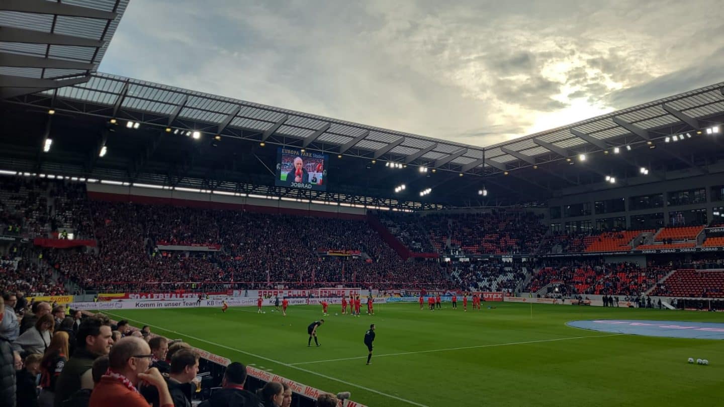 SC Freiburg bezwingt FC St. Pauli mit 2:1 – Eggestein und Suzuki treffen beim verdienten Heimerfolg