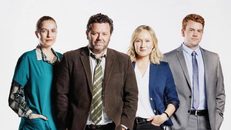 „Brokenwood – Mord in Neuseeland“: Tod im freien Fall – Fallschirmsprung wird zum Albtraum