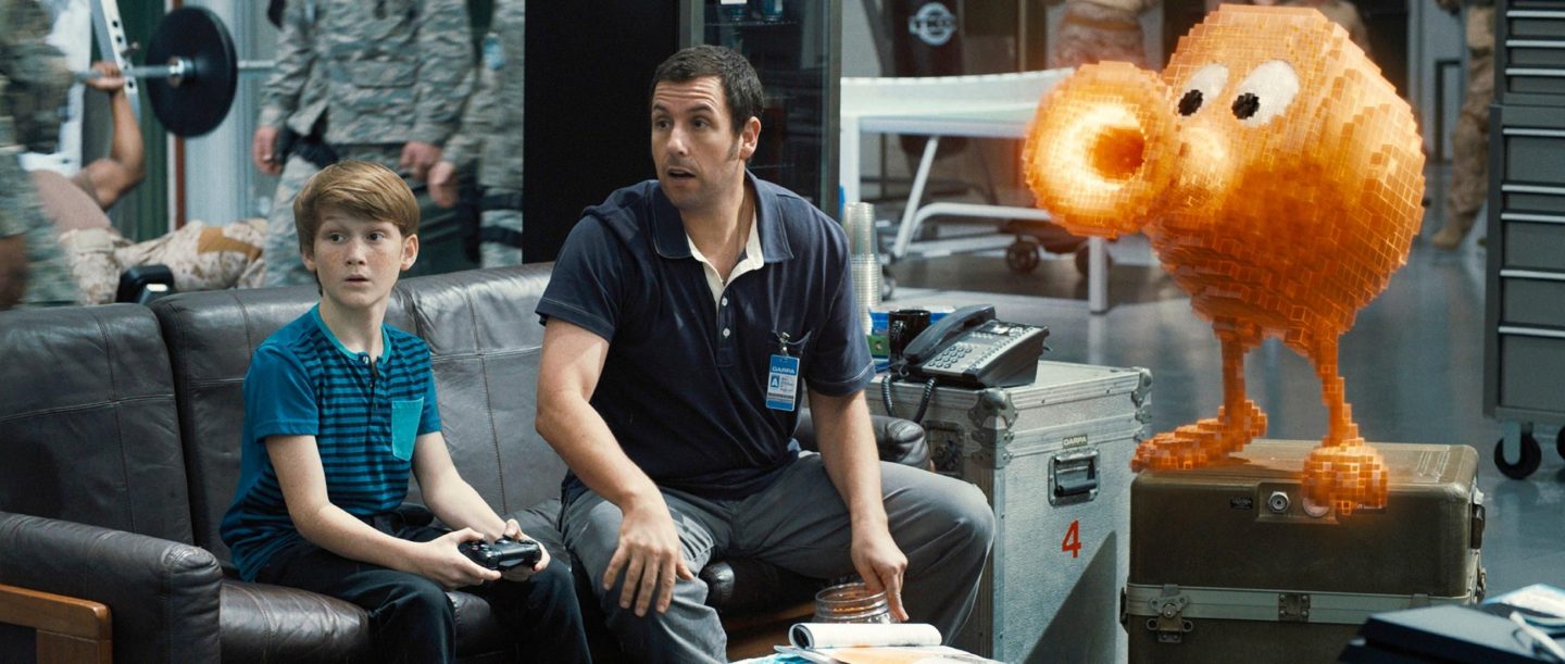 „Pixels“: Videospiele greifen an – Adam Sandler kämpft gegen Pac-Man & Co.! 41076 3