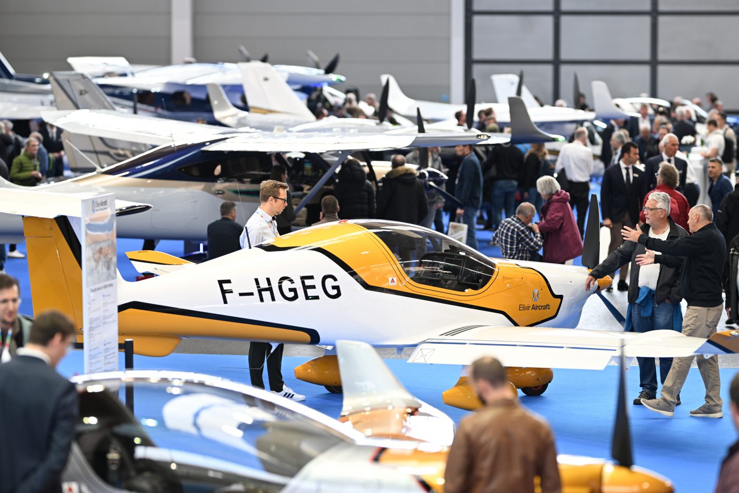 AERO 2025 hebt ab: Flugshows, Eurofighter und Besucher-Rekord am Bodensee-Airport! AERO 2024 lix 5947