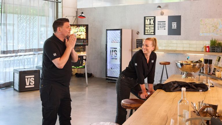 Küchenschlacht in Hamburg: „Mälzer und Klipp liefern ab!“ – Wer gewinnt heute das wilde Kochduell?