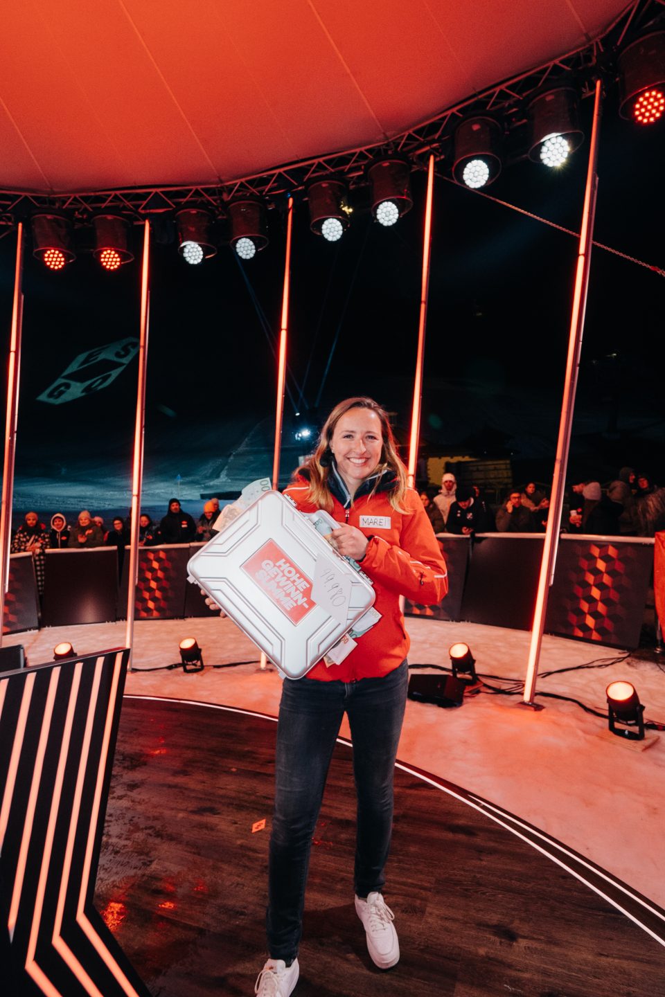 „Ein sehr gutes Quiz“: Urlauberin Marei gewinnt bei Joko & Klaas 99.980 € in Saalbach-Hinterglemm! Joyn Quiz3 3174486