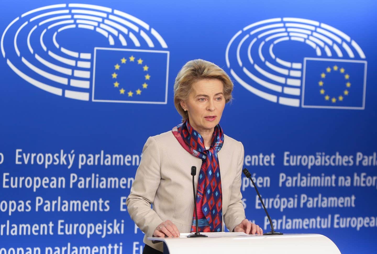 Brisante Pfizer-SMS: EU-Gericht kippt von der Leyens Blockade – Kommission unter Zugzwang!