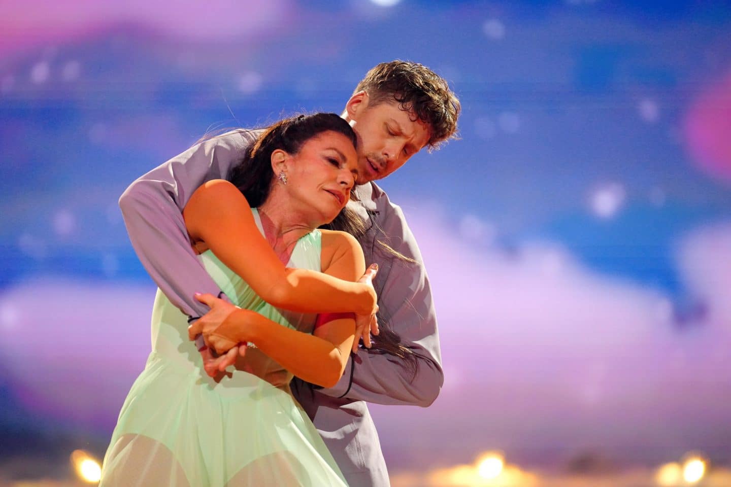 Let's Dance: Dieser Star fliegt nach emotionalem Abend in Show 9 raus – zum zweiten Mal! 1DD88 5