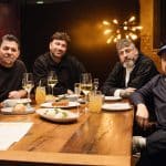 Heute bei „Kitchen Impossible“: Tim Mälzer & Marteria vs. The Duc Ngo & Sido – Griechenland-Duell!