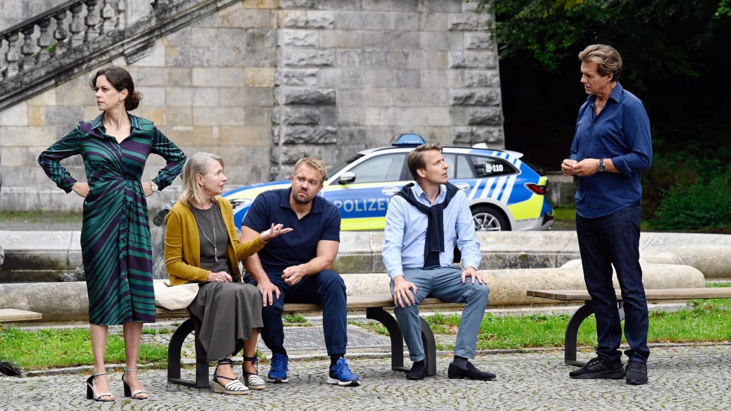 "Der Alte - Alles weg": Giftmord an Christian Lange – Wer tötete den dementen Apotheker in der Rikscha? 82844 23 7