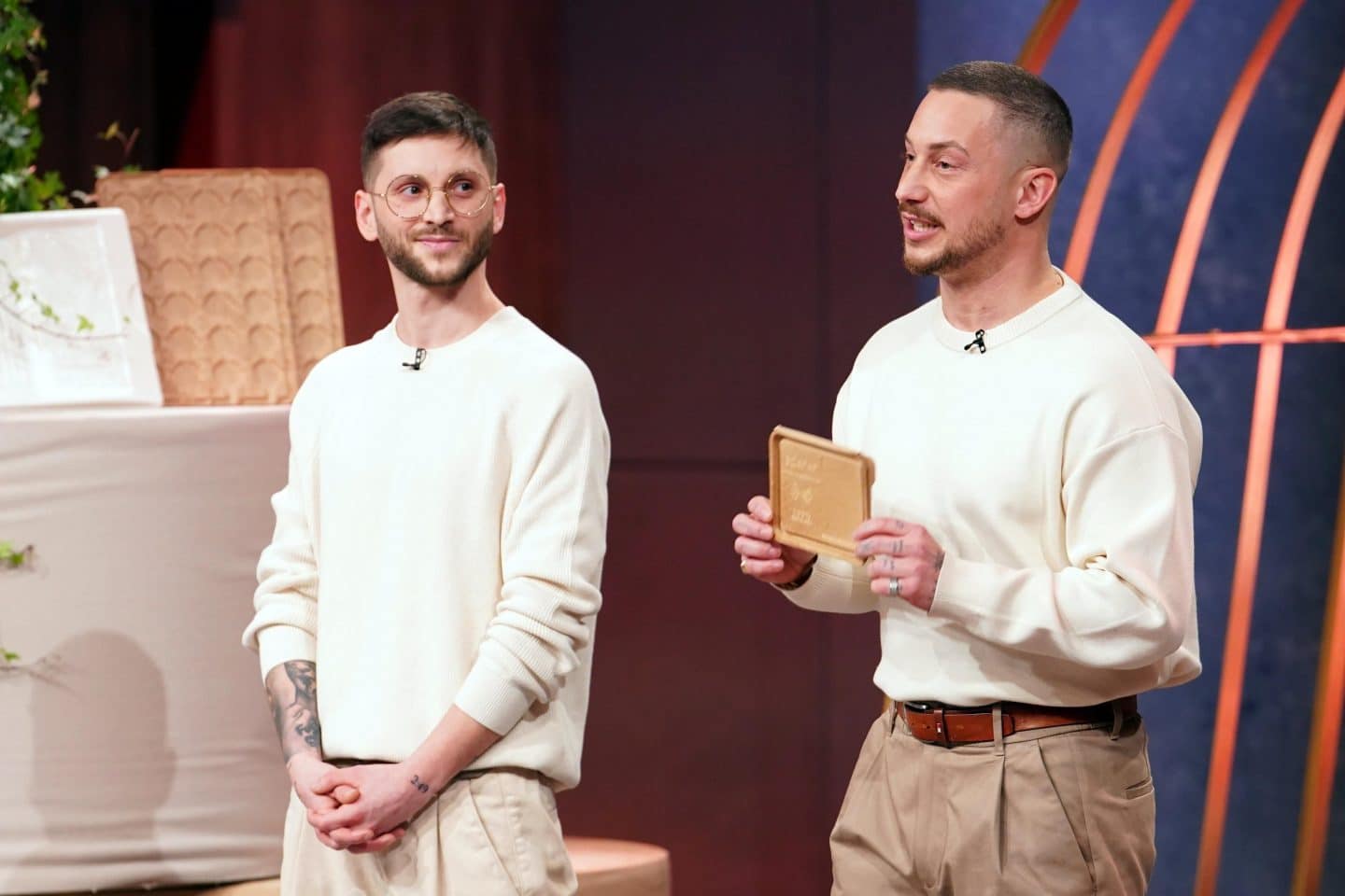 Die Verpackungs-Sensation bei "Die Höhle der Löwen"? ScaPAP macht aus Papier robustes Material! 2 Die Verpackungs-Sensation bei "Die Höhle der Löwen"? ScaPAP macht aus Papier robustes Material! 8C60E 4