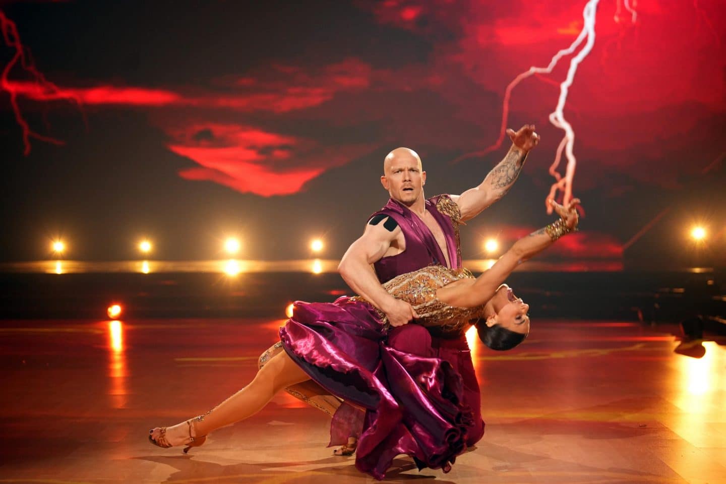 Emotionale Achterbahnfahrt im "Let's Dance"-Finale! Diego Pooth ist Deutschlands neuer Dancing Star! A8D7E 5