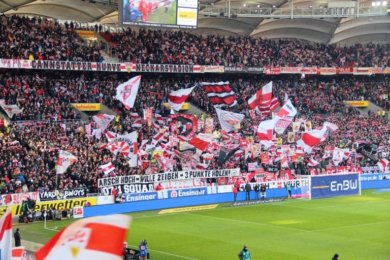 Pokal-Helden im Anflug: Stuttgart rüstet sich für die VfB-Siegesfeier – SWR übeträgt LIVE!