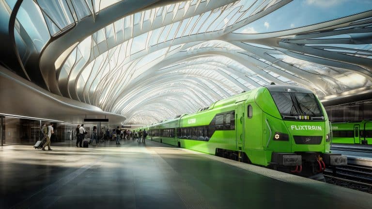 FlixTrain greift Deutsche Bahn an: 65 neue Züge sollen Europas Schienen erobern!