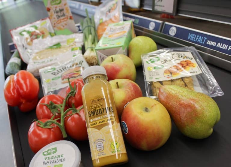 Discounter-Schlacht um Tiefstpreise geht weiter: Aldi kontert Lidl-Ansage – Hunderte Artikel billiger!