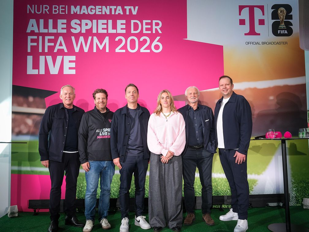WM-Sensation! MagentaTV schnappt sich alle Spiele der WM 2026 & Völlers Wirtz-Wunsch!