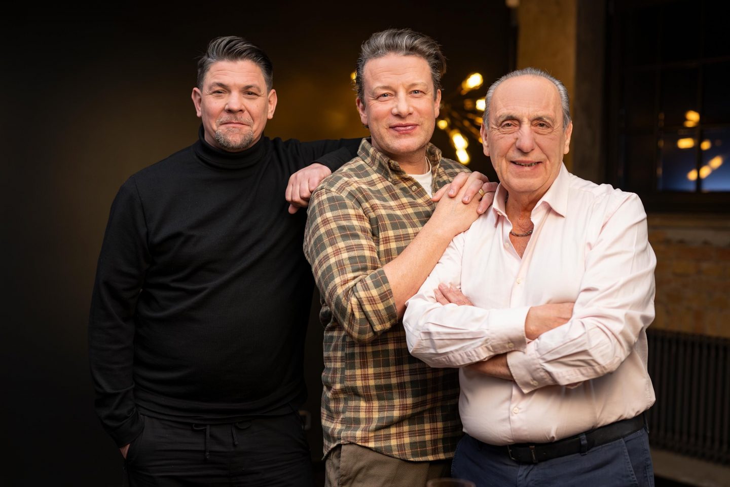 Kitchen Impossible: „Fuck off!“ – Jamie Oliver schlägt Mälzer im TV-Duell der Koch-Giganten