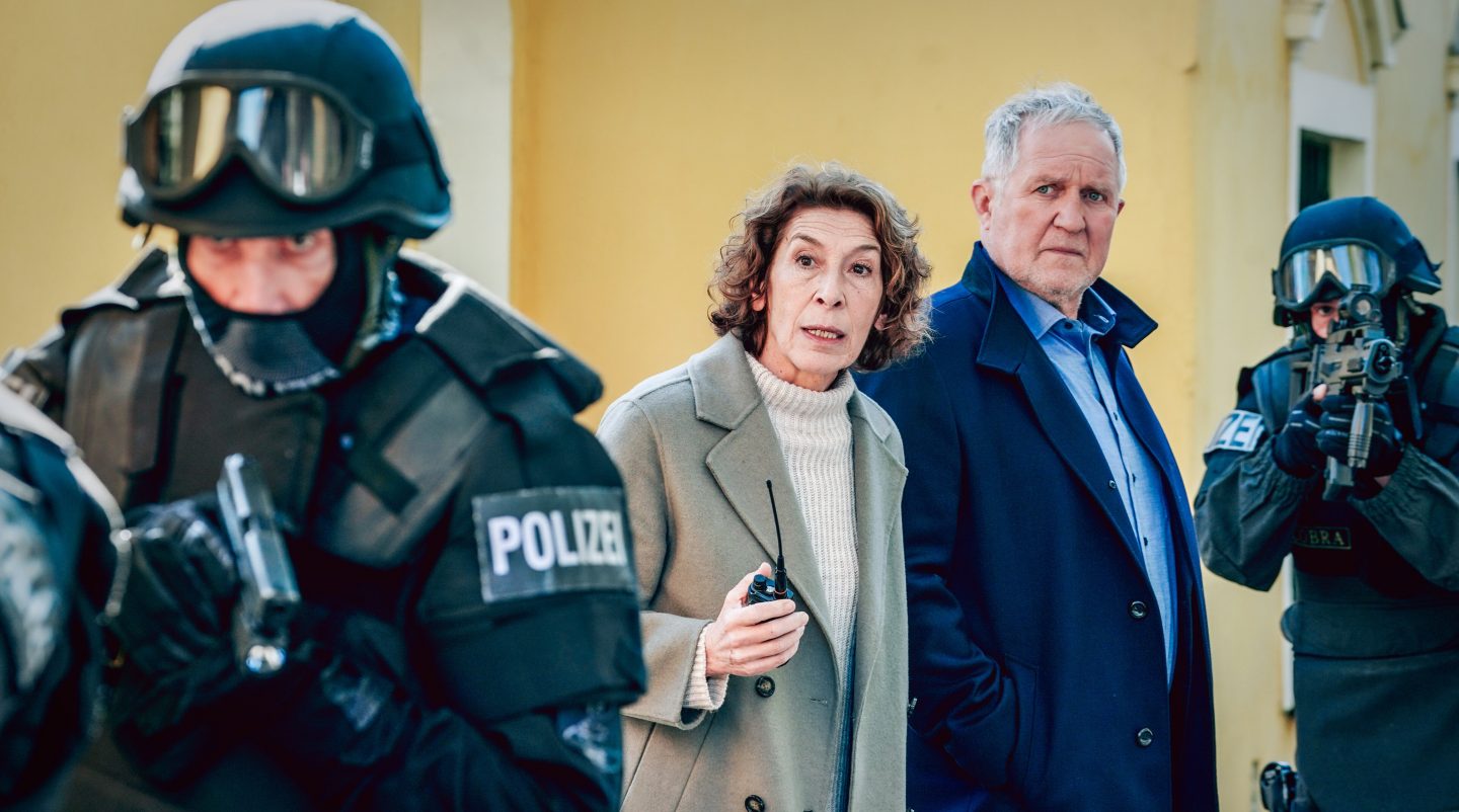 „Tatort" heute: "Wir sind nicht zu fassen“ –Politthriller oder überladene TV-Fiktion? 7 Tatort Wir sind nicht zu fassen