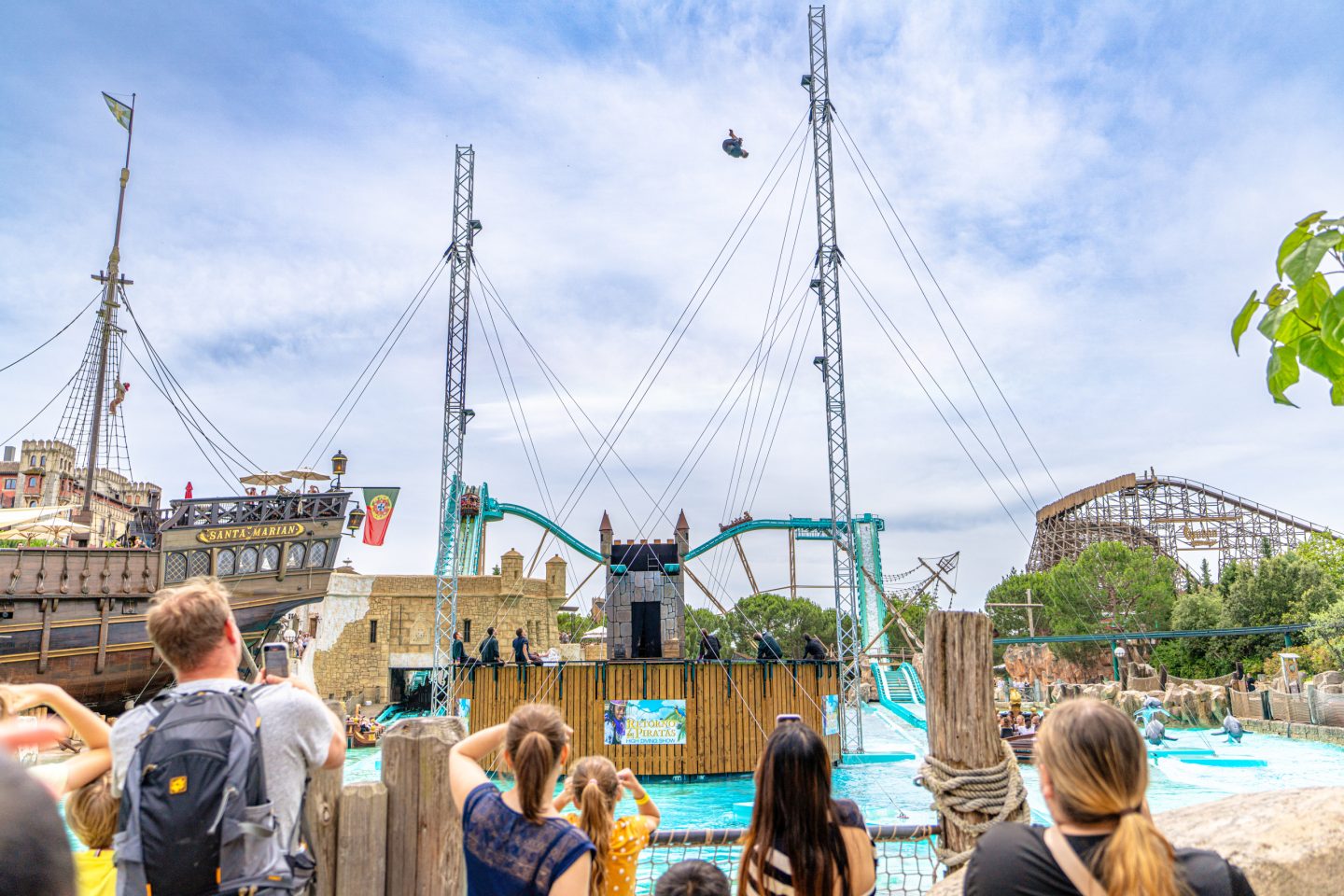 Europa-Park begeistert mit neuer High Diving Show „Mistério do Oceano“