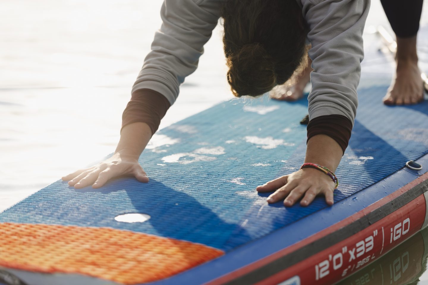 SUP-Yoga bei Sonnenaufgang: Magische Morgenstunden auf dem Bodensee in Überlingen erleben