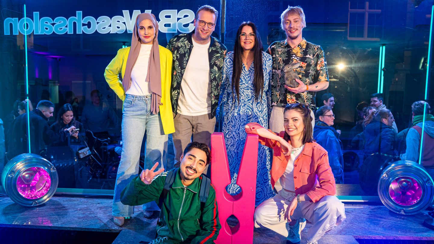 Neuer Comedy-Donnerstag bei RTLZWEI: Drei Shows, ein Versprechen – beste Unterhaltung! nightwash st2 ep1 gruppe