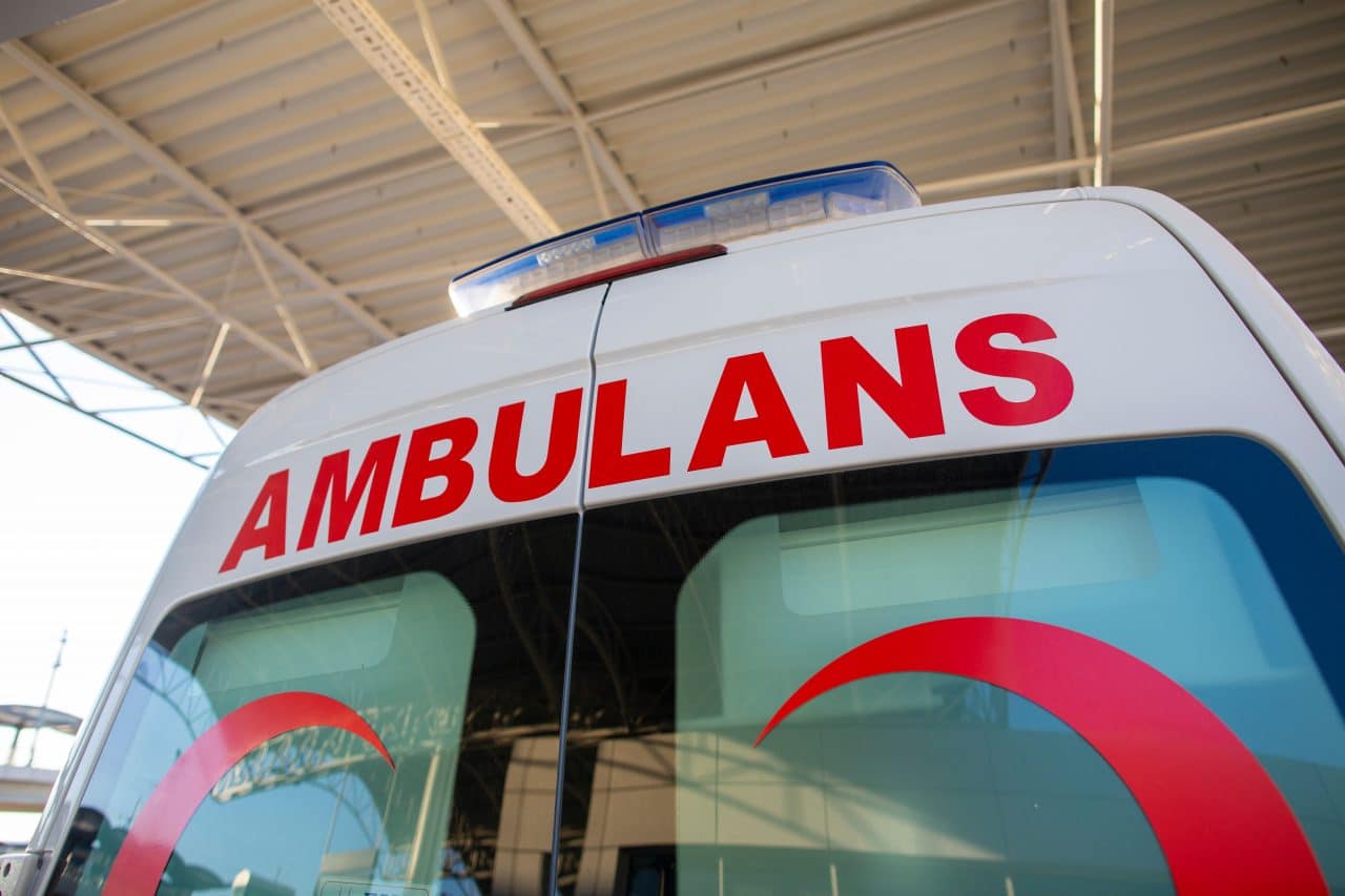 Kosten-Schock beim Arztbesuch im Urlaub – was gesetzlich Versicherte wissen müssen!