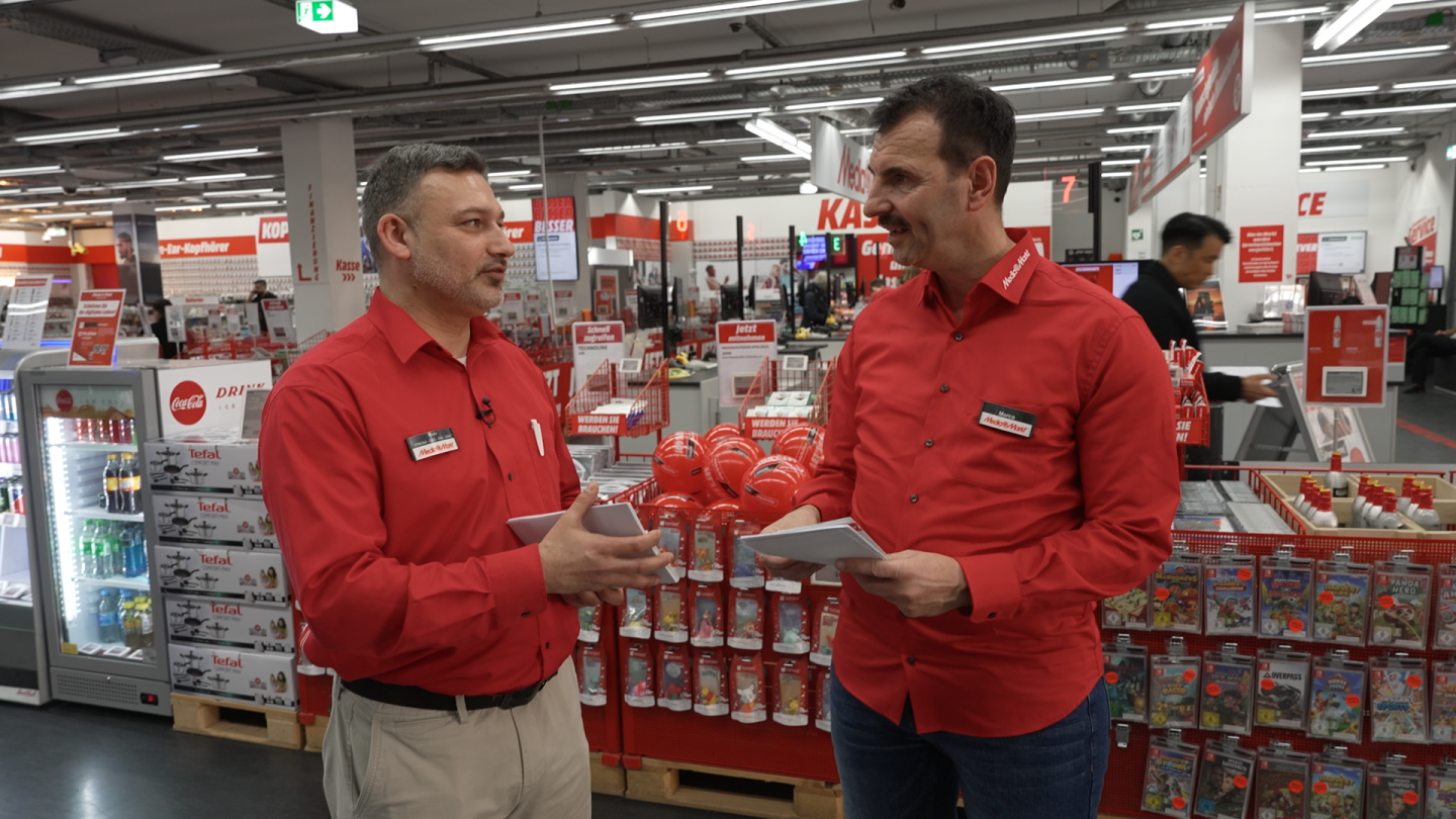 Falscher Bart, knallharte Lektionen: Was die Media Markt-Bosse bei „Undercover-Boss“ wirklich erlebten