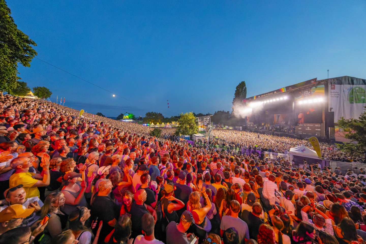 40 Jahre voller Gänsehaut: DAS FEST Karlsruhe startet in seine legendäre Jubiläumsparty