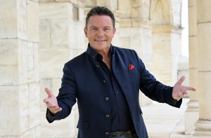 Stefan Mross live im Europa-Park: „Immer wieder sonntags“ am 10. August mit Kastelruther Spatzen, Bernhard Brink & mehr
