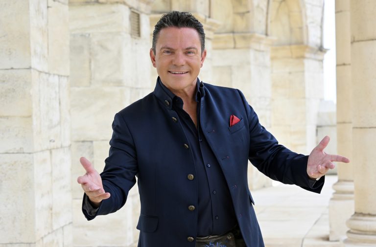 Stefan Mross live im Europa-Park: „Immer wieder sonntags“ am 10. August mit Kastelruther Spatzen, Bernhard Brink & mehr