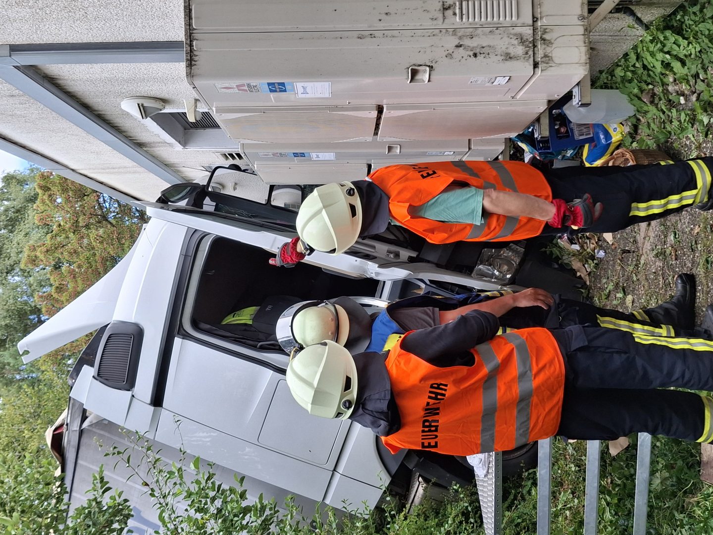 LKW-Drama in Calw-Wimberg: Fahrer schwer verletzt, Straße lange gesperrt