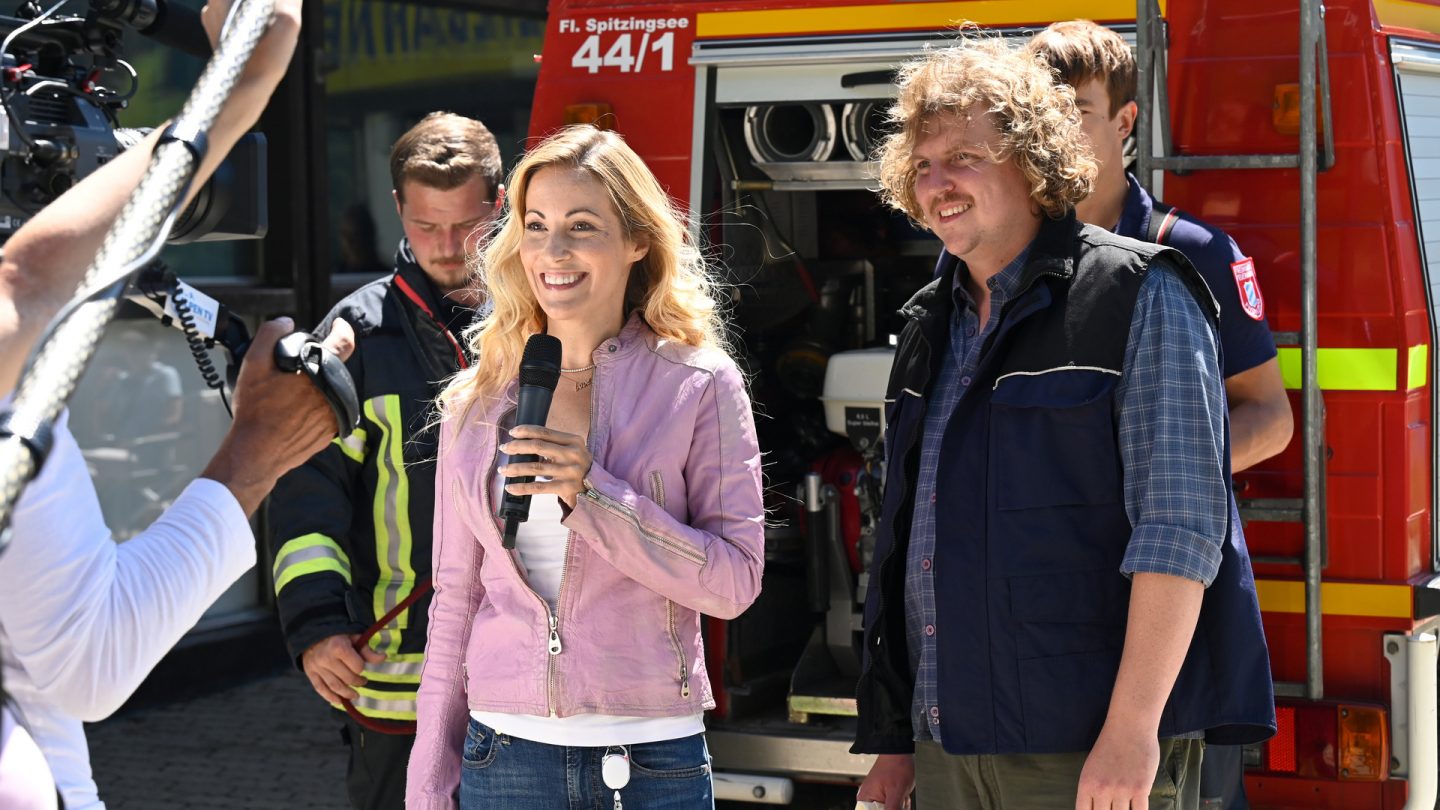 Herzkino "Frühling - Eine Handvoll Zeit" heute: Simone Thomalla in der Gondel-Falle – Dramatische Stunden über dem Abgrund 82914 1 8