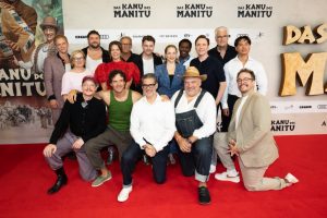 Bully ist zurück! „Das Kanu des Manitu“ feiert glanzvolle Weltpremiere in München