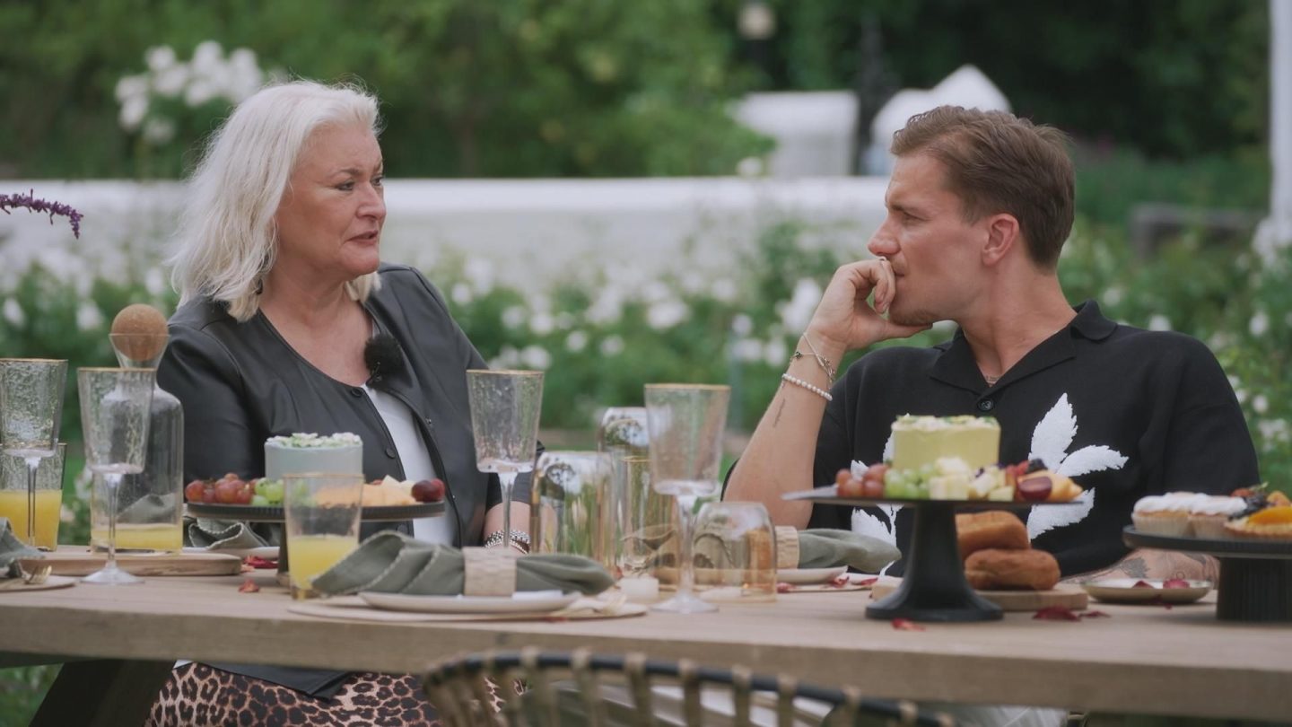 Drama vor den Dreamdates: Tränen, Selbstzweifel und eine harte Entscheidung bei den „Bachelors“ 2 Drama vor den Dreamdates: Tränen, Selbstzweifel und eine harte Entscheidung bei den „Bachelors“ C4C8B